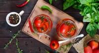 Pomidory kiszone - smaczne i zdrowe.
Jak zrobić kiszone pomidory?
Właściwości zdrowotne 