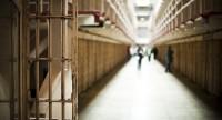 Życie za kratami.
Jak więzienie wpływa na psychikę osadzonych?