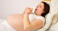 Kaszel w ciąży:
zagrożenie dla dziecka, skuteczne metody leczenia