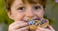 Medyczne mity.
Czy cukier powoduje nadpobudliwość dzieci?