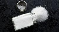 Sól epsom w oczyszczaniu organizmu – czym różni się od zwykłej soli kuchennej?