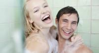 Seks pod prysznicem – gorąca kąpiel we dwoje.
Najlepsze pozycje