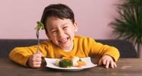 Piramida Żywienia dla dzieci.
Jak powinni odżywiać się najmłodsi?