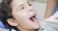 Nadwrażliwość zębów – przyczyny, domowe sposoby leczenia