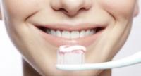 Fluorek sodu w paście do zębów – szkodliwy czy nie?