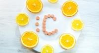 Nadmiar witaminy C – czy stanowi zagrożenie dla zdrowia?