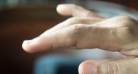 Czym jest orteza kciuka i kiedy jej używać?
Kiedy jest konieczna?