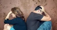 Jak uratować małżeństwo w kryzysie?
Przyczyny kryzysu w małżeństwie i sposoby na jego pokonanie.