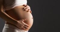 Lewatywa przed porodem zmniejsza ryzyko wypróżnienia podczas porodu