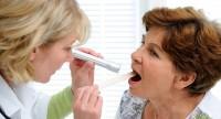 Mononukleoza zakaźna u dzieci i dorosłych.
Jakie objawy daje choroba pocałunków? 