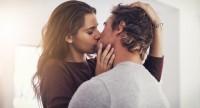 Co warto wiedzieć na temat całowania się z języczkiem?
Kilka rad nie tylko dla początkujących