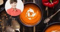 #ObiadNaZdrowie:
Zupa pomidorowa z dzikim ryżem i orzechami - przepis