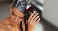 Czy farbowanie i prostowanie włosów może przyczynić się do rozwoju raka piersi?