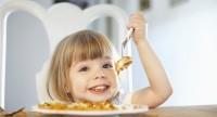 Dr Krystyna Pogoń, dietetyk:
O żywieniu dzieci nie wiemy praktycznie nic