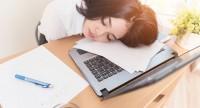Co to jest narkolepsja?
Główne objawy i przyczyny nadmiernej senności
