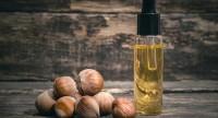 Olej z orzechów laskowych – zastosowanie w kuchni, medycynie i kosmetyce.
Właściwości zdrowotne i lecznicze