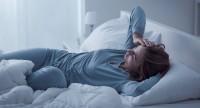 Zaburzenia snu – przyczyny, rodzaje, objawy i leczenie
