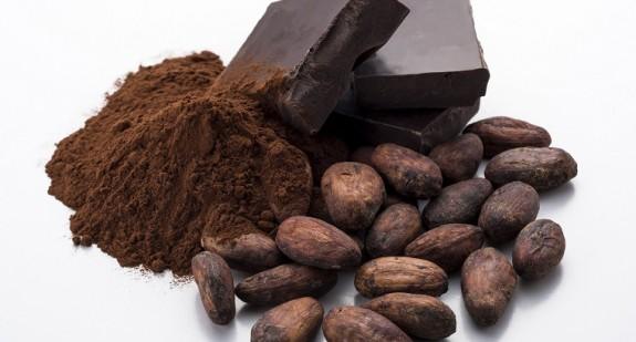  Ziarna kakaowca – właściwości i wartości odżywcze. Jak je spożywać?