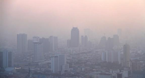 W jakich warunkach pogodowych występuje smog?