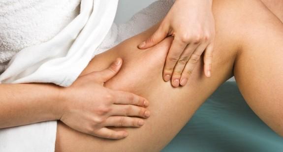 Na czym polega masaż antycellulitowy? Efekty masażu na cellulit