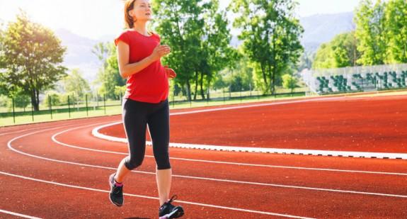 Bieganie w ciąży: zalety, środki ostrożności i przeciwwskazania