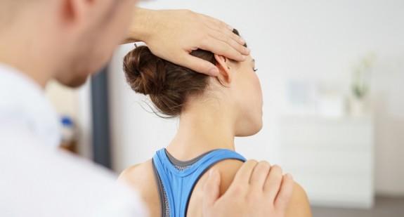 Ćwiczenia na kręgosłup szyjny – przy zawrotach głowy, bólu i dyskomforcie