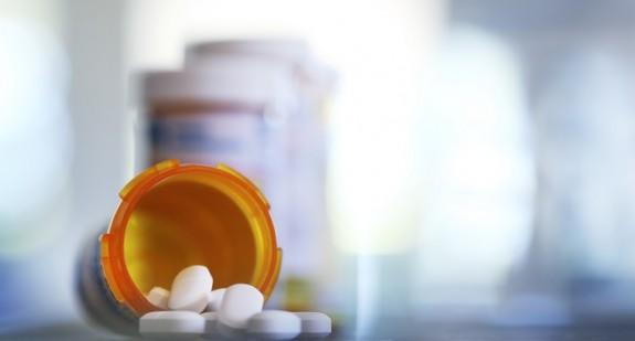 Antybiotyki i leki przeciwbólowe i przeciwgorączkowe – zasady terapii