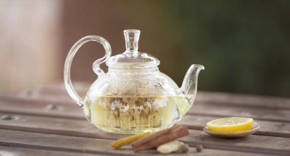 Biała herbata – właściwości i działanie. Jak parzyć białą herbatę?