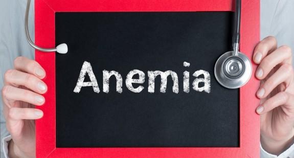 Dieta w anemii – jakie produkty spożywać? Zasady jadłospisu anemika