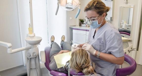 Stomatolog: Ból zęba nie zawsze wymaga wizyty u specjalisty 