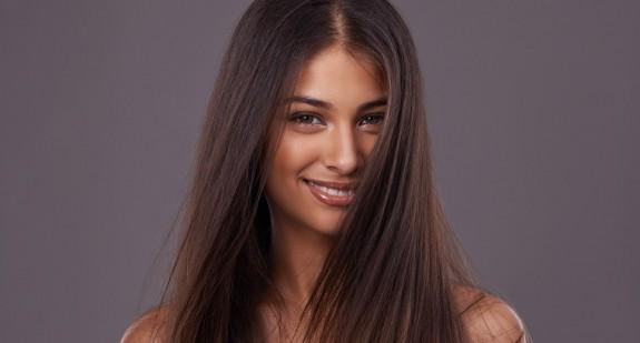 Laminowanie włosów – sposoby na gładkie włosy i ich efekty