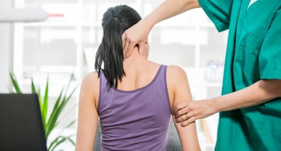 Zwyrodnienie kręgosłupa szyjnego – objawy, przyczyny, leczenie, zapobieganie, ćwiczenia, zwyrodnienie a bóle i zawroty głowy 